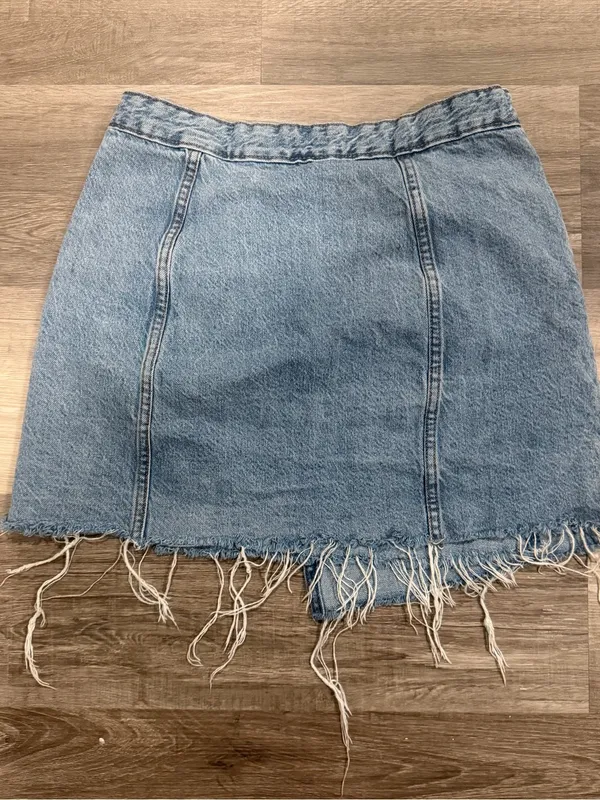 Aeropostale Womens Blue Denim Mini Wrap Skirt Pockets Frayed Hem Size 6 - Image 8