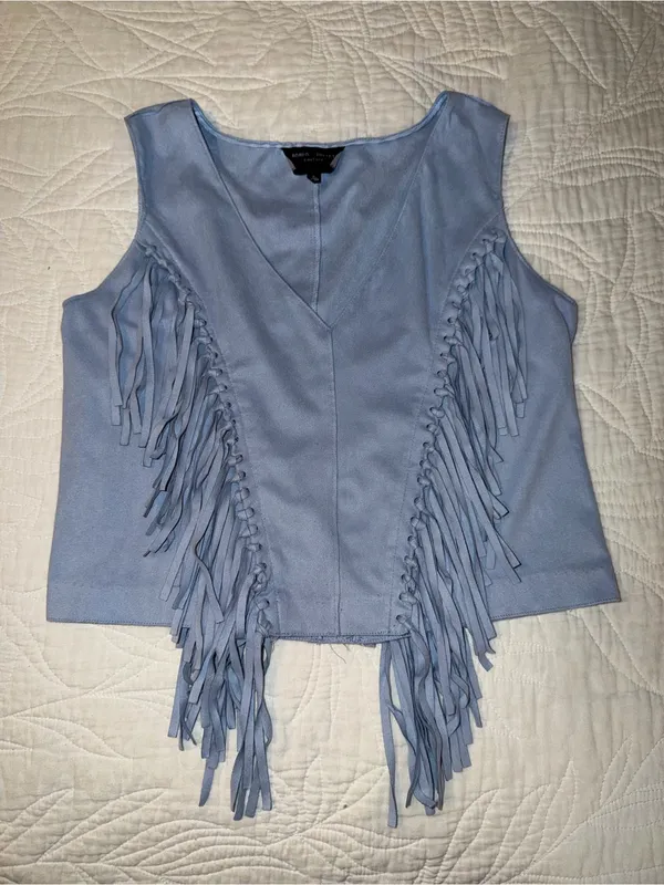 Fringed V-Neck Tank Top in Light Blue by Romeo & Juliet Couture - Image 3