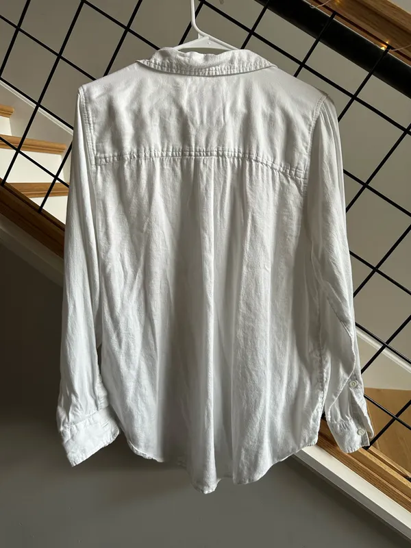 White Button Down Size L - Image 2