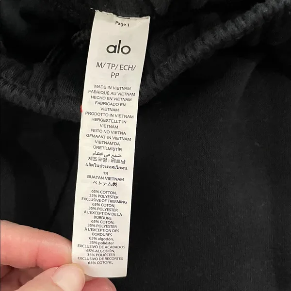 Alo Yoga NWOT Accolade Sweatpants Cool Chrome Logo Black, Pockets Size M - Image 9