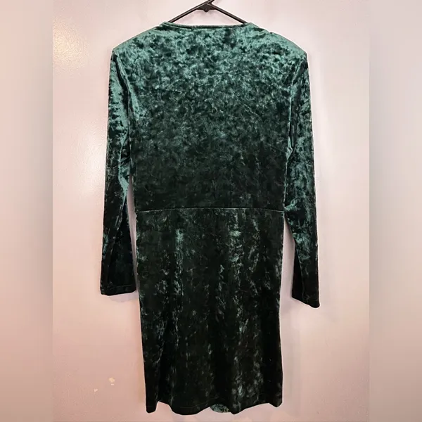 NWT Mango Green Crushed Velvet V-neck Ruched Long Sleeve Mini Dress Size XXL - Image 9
