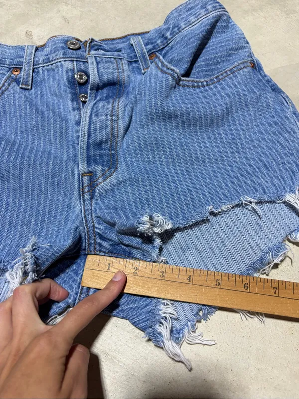 Levi's 501 Distressed striped Denim Shorts blue 30 - Image 5