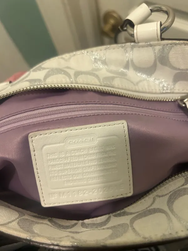 COACH White and Silver Shimmer Signature C Shoulder Purse - Image 9