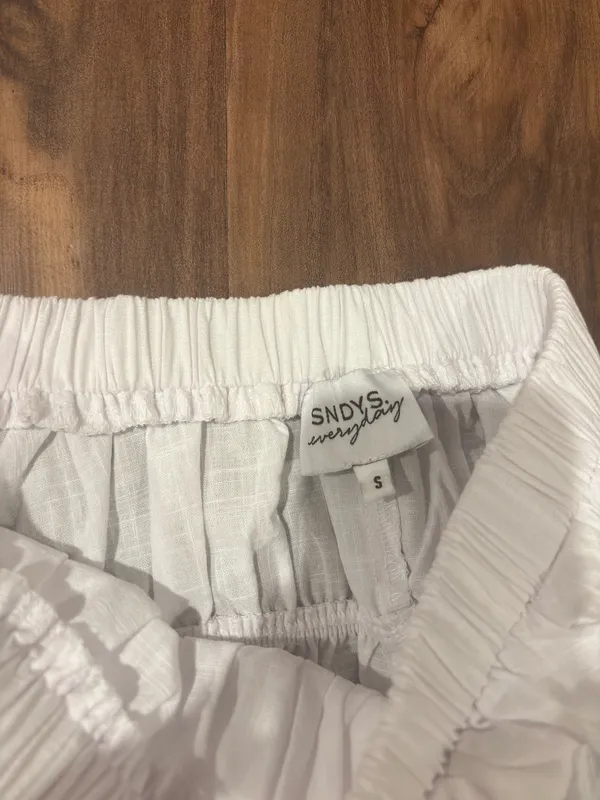 Revolve SNDYS Tahlia maxi white skirt - Image 4