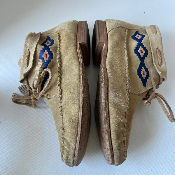Soludos Suede Moccasin Womens Boots Sz 7 Boho Southwestern Embroidered Festival - Image 6