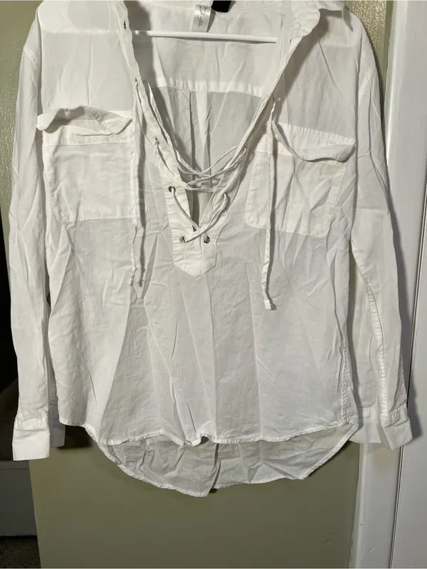 RD Style Women’s Sz Medium Lace Up Top Long Sleeve Collared Chest Pockets Cotton - Image 4