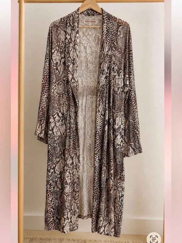Free people wild night’s snakeskin kimono - Image 2