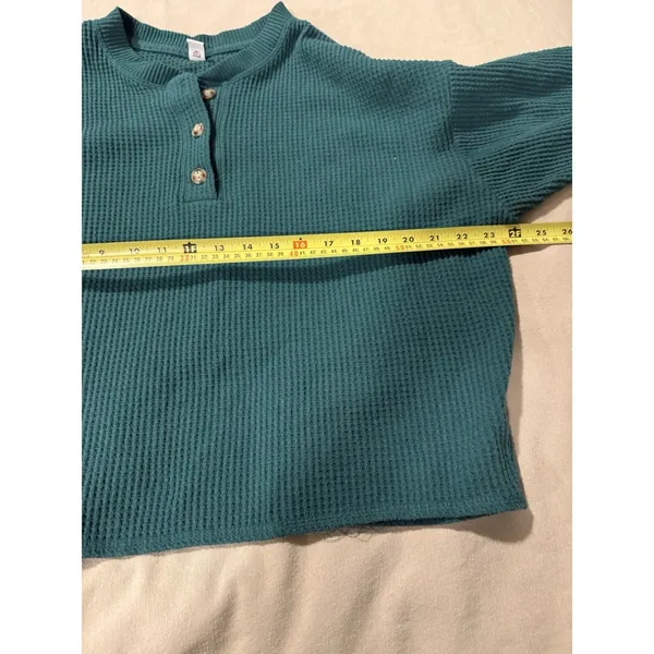 Old Navy Oversize Cozy Waffle Knit Cropped Henley Green Sz L - Image 8