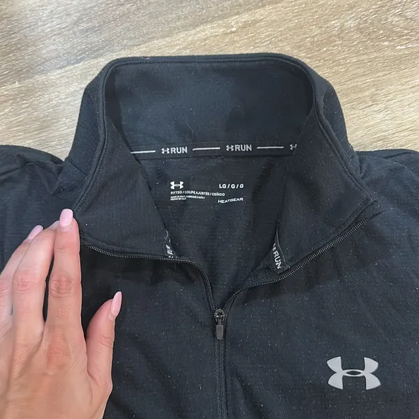 Under Armour Black Long Sleeve Pullover - Large - Image 2