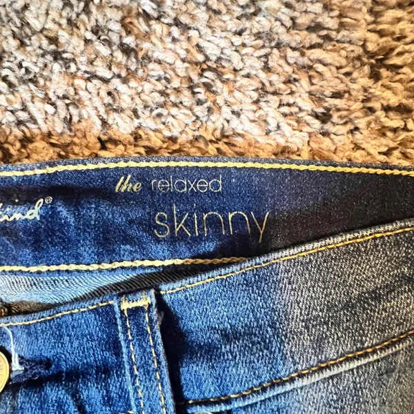 7‎ For All Mankind The Relaxed Skinny Distressed Blue Jeans Size 28 Made in USA - Image 3