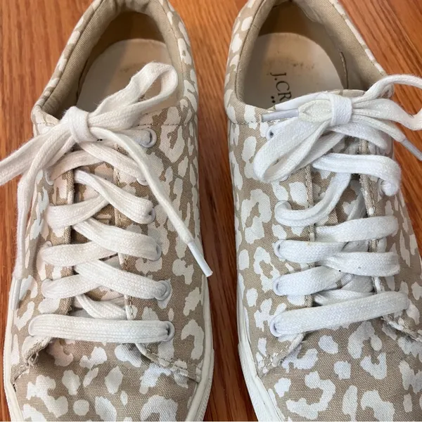 J. CREW Factory Women's Lace Up Tennis/Sneakers NWT Size 9M - Image 6