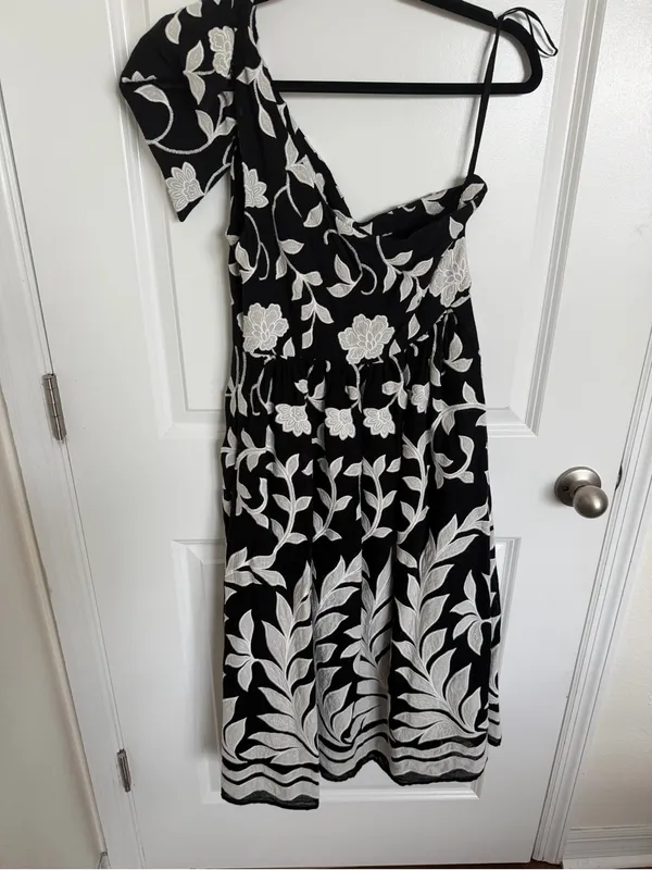Anthropologie One Shoulder Floral Midi Dress 8 - Image 4