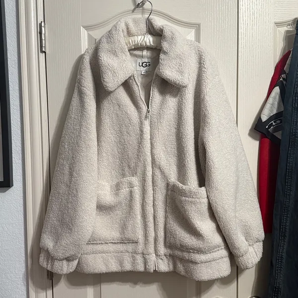 UGG Jackeline Cream Teddy Bear Oversized Winter Jacket Coat Minimalist Coquette - Image 2