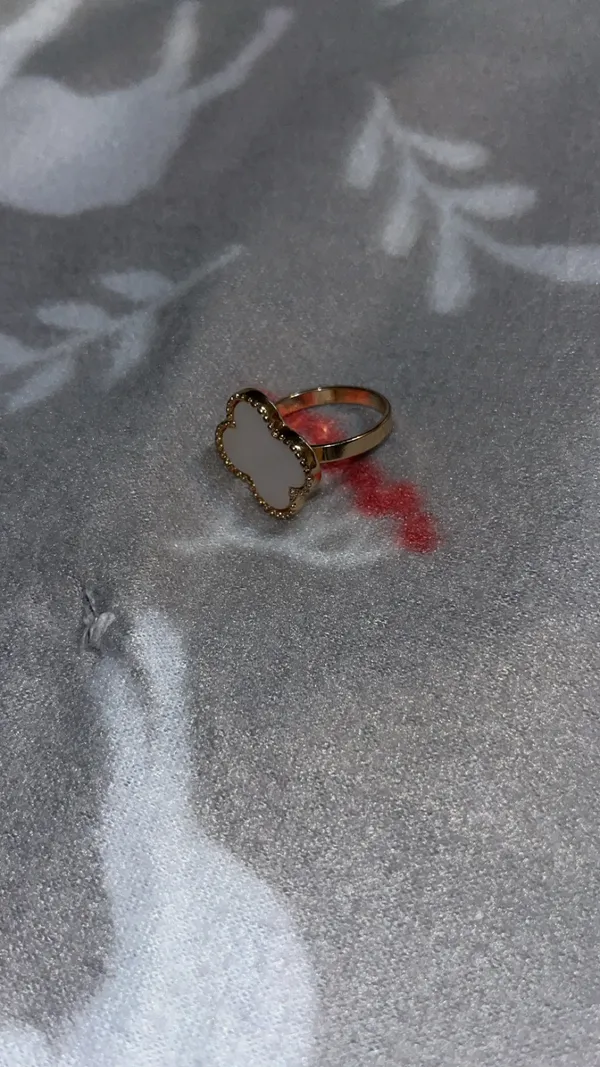 Kohl’s White Clover Statement Ring - Image 5