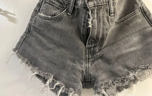 Levi's 501 Denim Shorts - Image 7