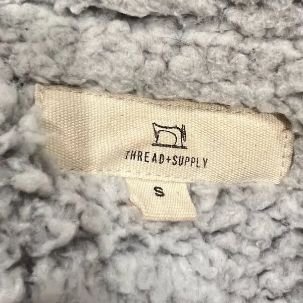 Thread and Supply Grey Sherpa Fuzzy Vest Women’s Small - Image 3
