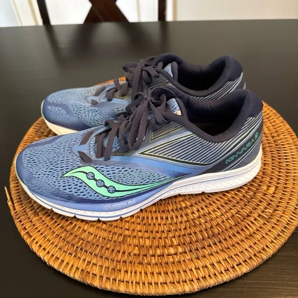 Saucony everun kinvara 9 Blue and Green Athletic‎ Sneakers - Image 3