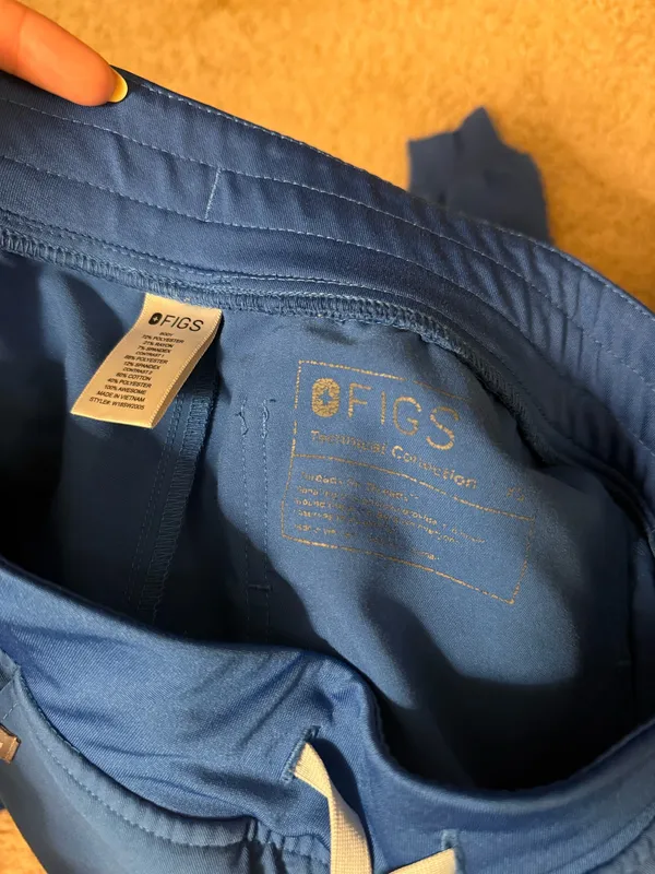 FIGS Jogger Pants - Image 7