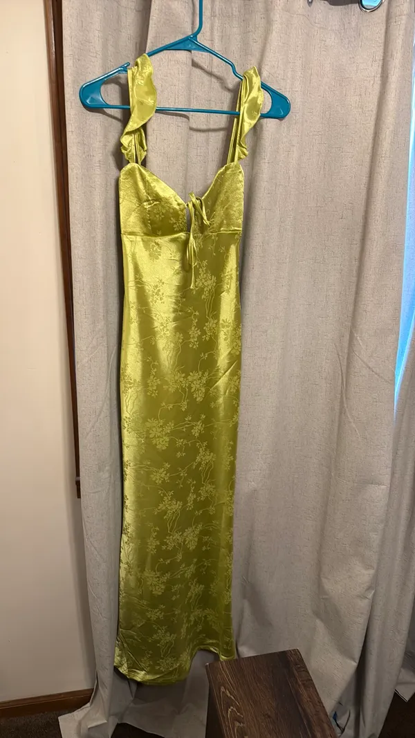 Missguided Olive green flower print dress - Image 2