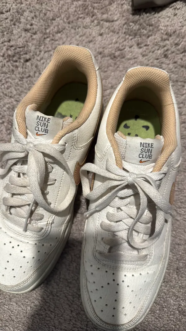 Nike Sun Club Air Max Sneakers - Image 3