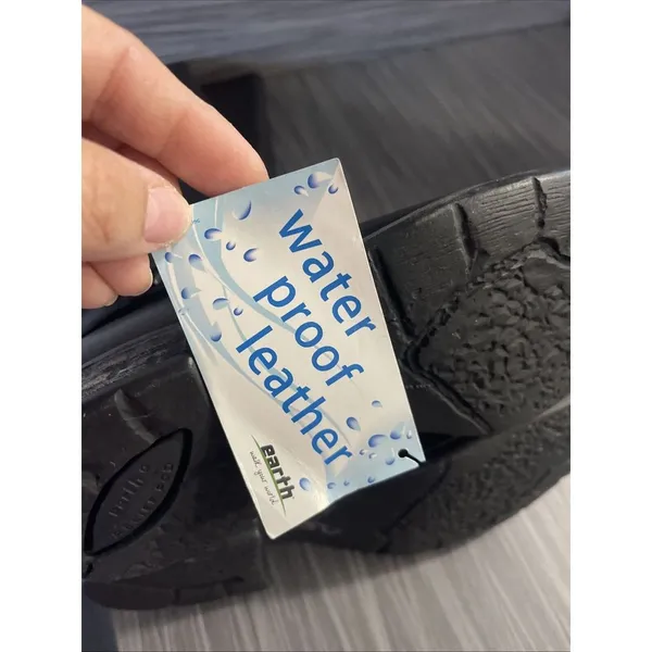 Earth Water Proof Woman's Boots‎ Black Size 5.5 - Image 6