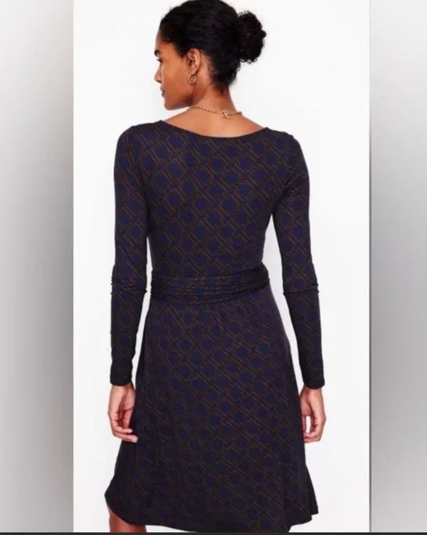Boden Amelie Navy and Brown Geometric Print Long Sleeve Jersey Dress with Pockets - Image 2