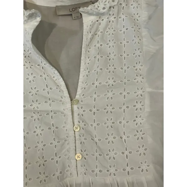 LOFT Top White Eyelet 100 Percent Cotton Ruffle Collar Trim Size M - Image 5