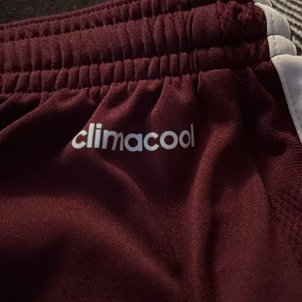 Adidas Basketball Shorts size xs - Image 4