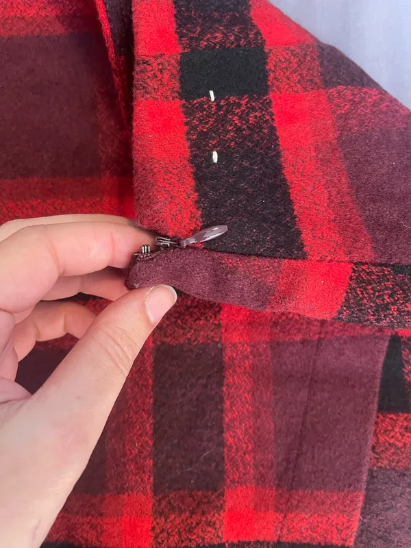 Abercrombie red plaid skirt - Image 4