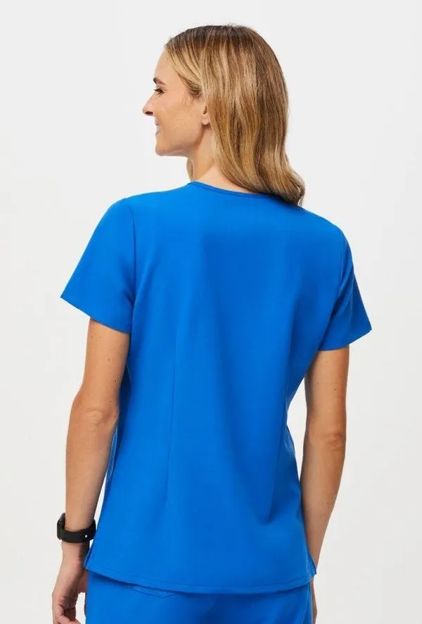 FIGS Catarina One-Pocket Top - Image 2