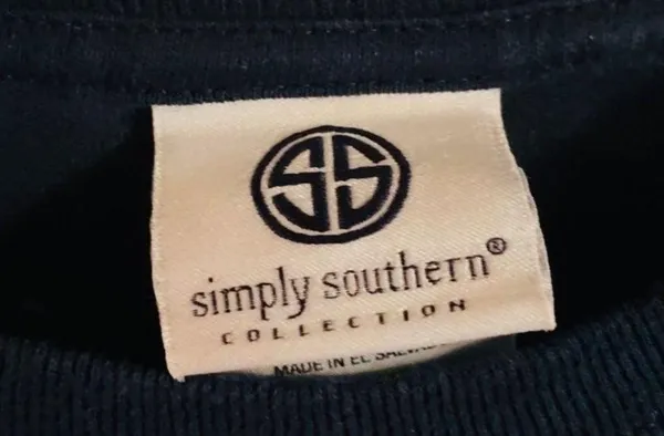 Simply Southern long sleeve tshirt size small - Image 4