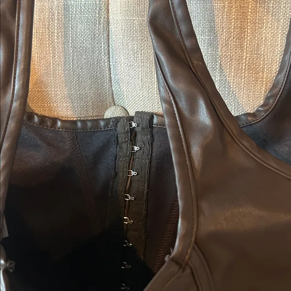 Motel Brown Faux Leather Corset Top Size Small - Image 6