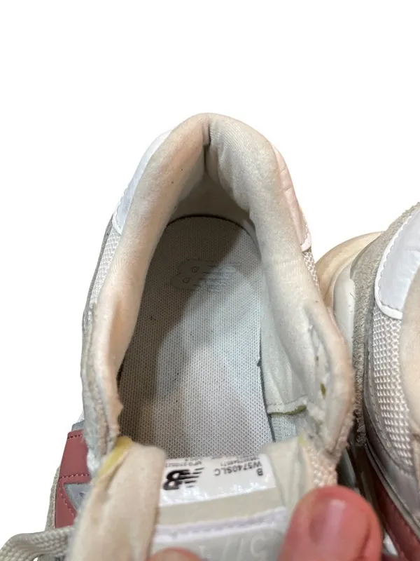 New Balance 5740 wms gray white low leather suede sneakers sz 7.5 SKU 10-336 - Image 10