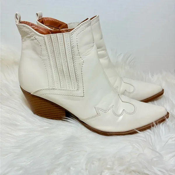 INDIGO RD Alydia Western Ankle Boots - Image 5
