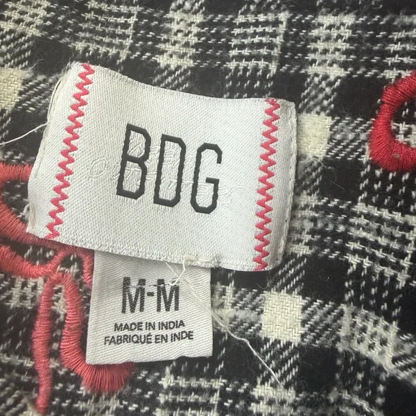 BDG Dani Black & White Plaid Button-Up Shacket‎ bows size medium - Image 6