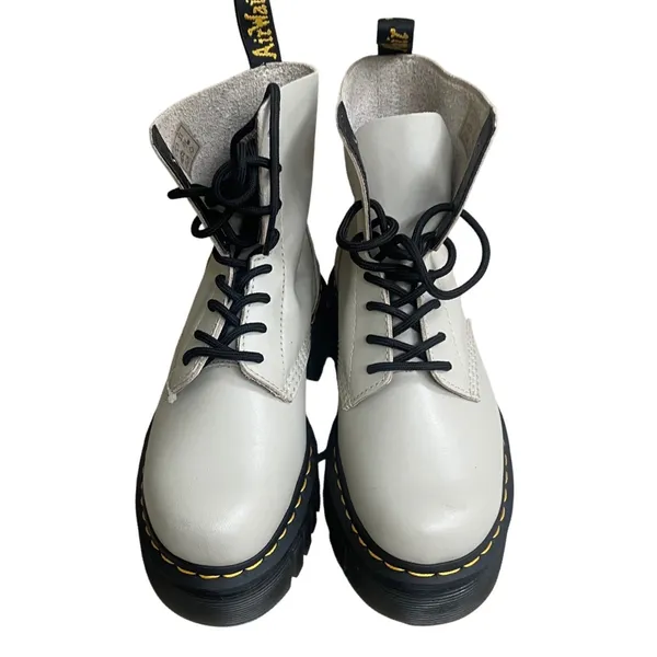 Dr. Martens Audrick 8-Eye Boot cobblestone used 1X Leather Platform US 7 womens - Image 2