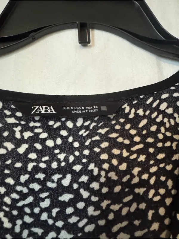 Zara Ruffle V-Neck Tie Front Speckled Blouse Boho Flowy Top Size S - Image 3