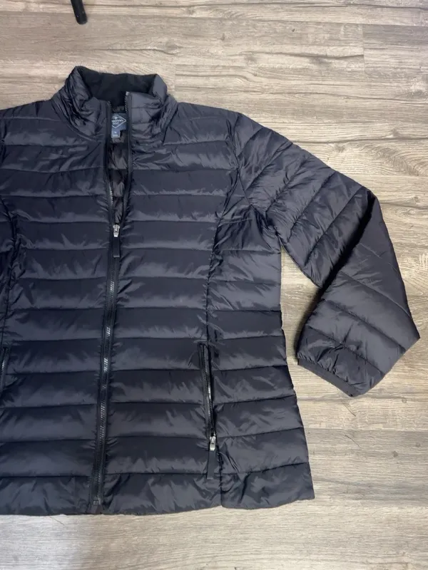 St. John’s Bay Women’s Black Quilted Lightweight Puffer Jacket Size XL - Image 4