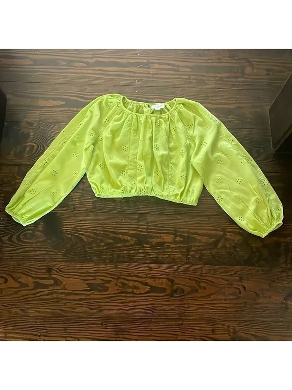 Velvet By Graham & Spencer Top In Yellow size M - Image 3