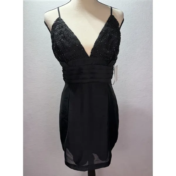 Free People Black Crochet Lace Sequin V-Neck Mini Dress Size 6 NWT - Image 4