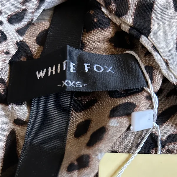 White Fox Boutique like a dime leopard halter top - Image 4