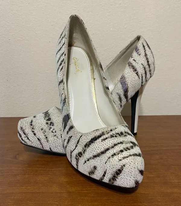 Qupid Beige Leopard Print High Heel - Image 3