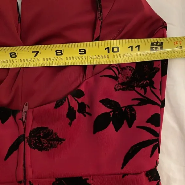 Teeze Me Vintage Red Formal Halter Mermaid Dress Juniors 1 Velvet Floral USA - Image 7
