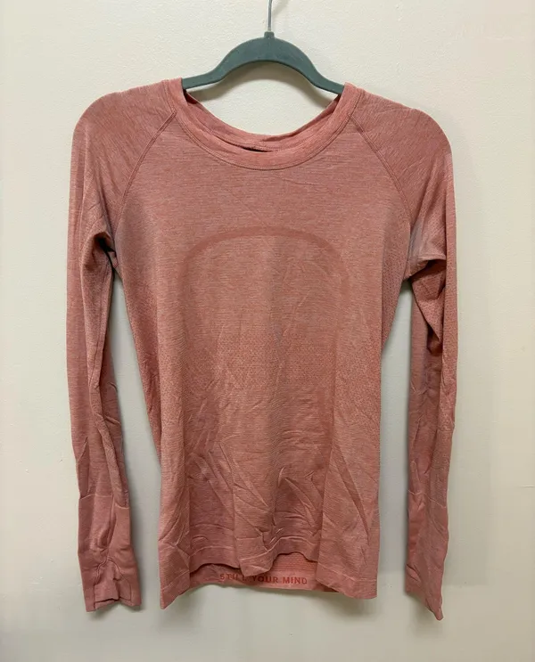 Lululemon Swiftly Tech Long Sleeve - Image 3