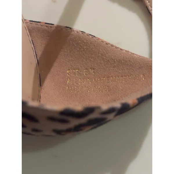 Lulus Leopard Print Block Heel Sandals Ankle Strap Cheetah Print Tan Black 6.5 - Image 9