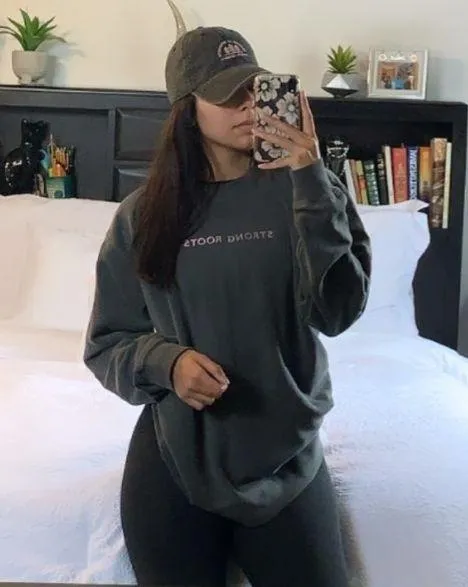 KKFit strong roots long sleeve sweater and cap - Image 5