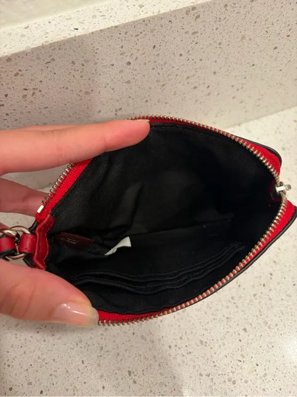 Coach Red Snoopy Leather Wristlet Peanuts Limited Edition Drop Womens Wallet EUC - Image 8