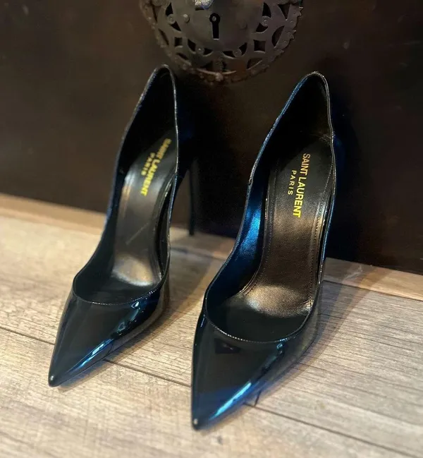 Saint Laurent Zoe 110m Pump 39 black patent leather worn once BEAUTIFUL/classic - Image 11