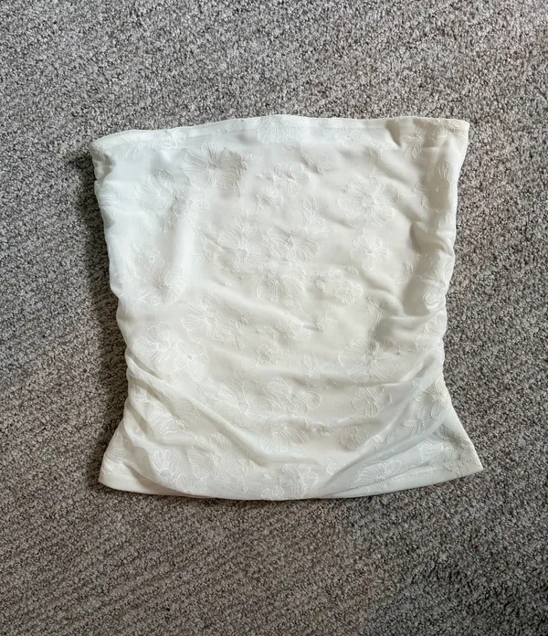 Garage White Lace Tube Top - Image 2