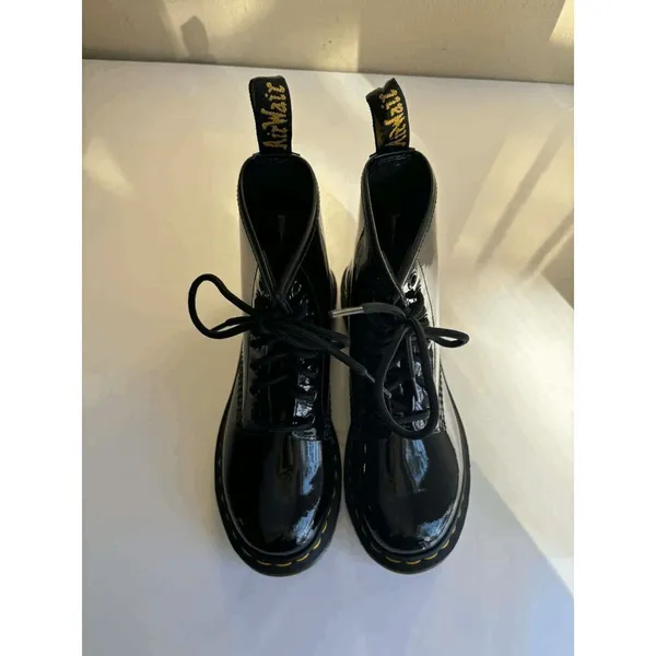 Dr. Martens 1460 8 Eye Patent Leather Boots Black Womens US Size 5 - Image 2